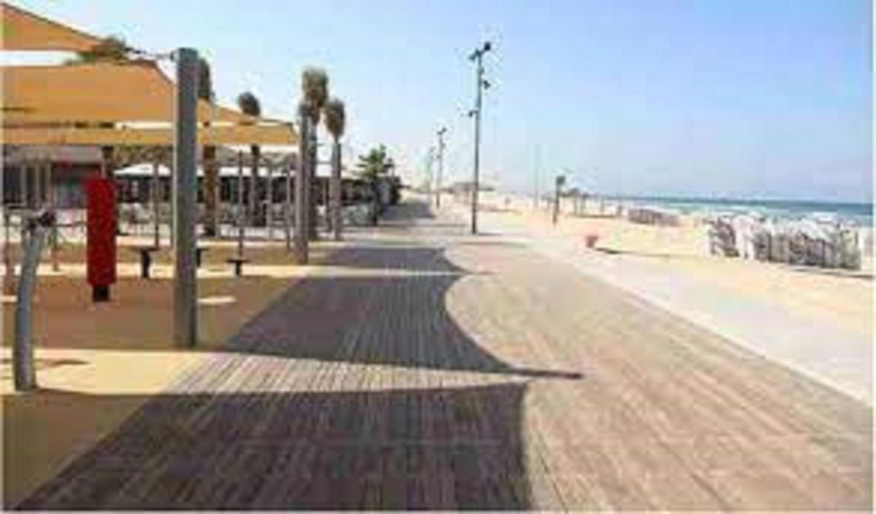 Spat Beach Bat Yam Esterno foto
