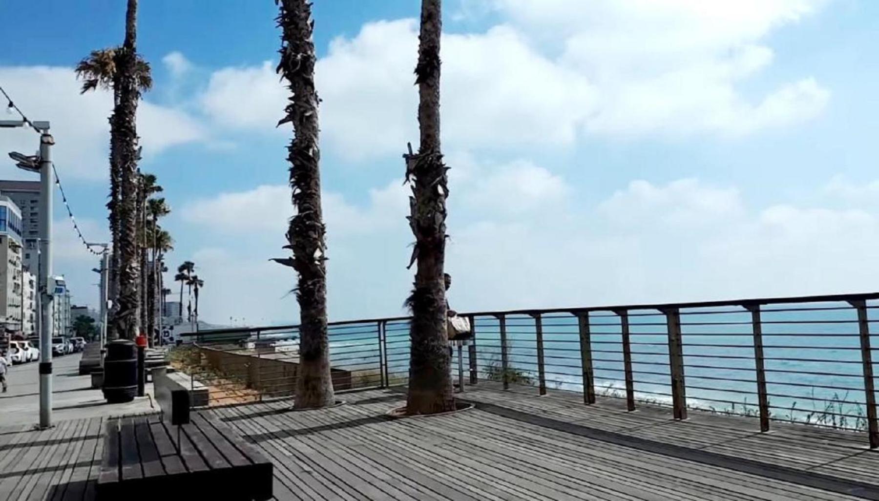 Spat Beach Bat Yam Esterno foto