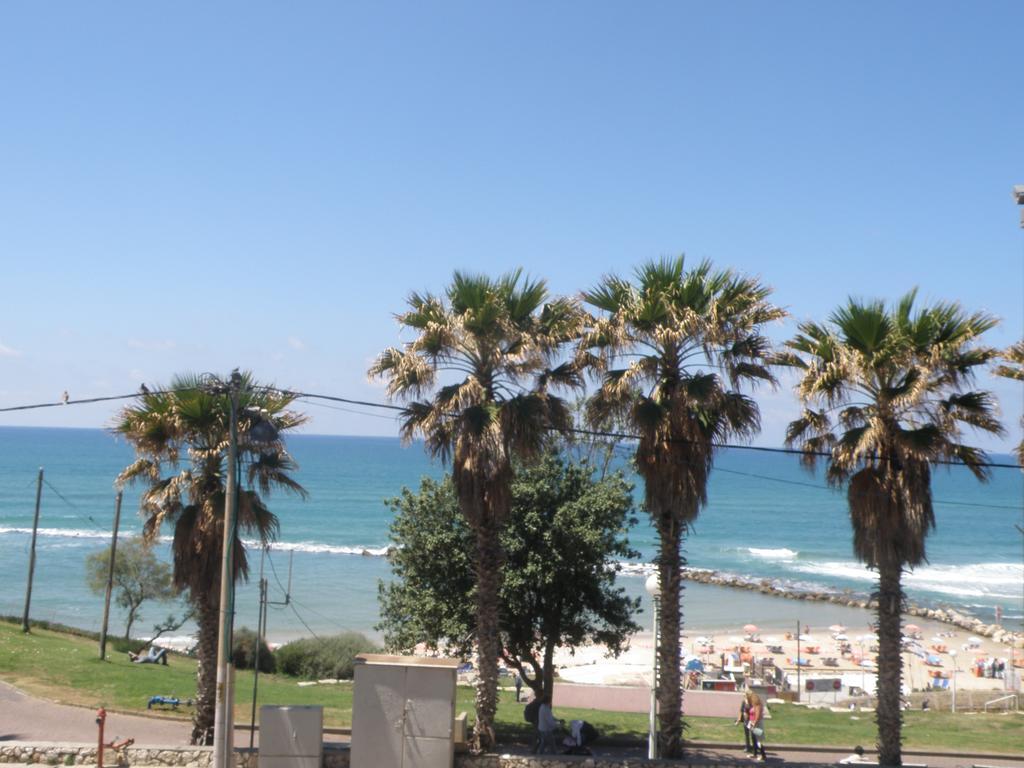 Spat Beach Bat Yam Esterno foto