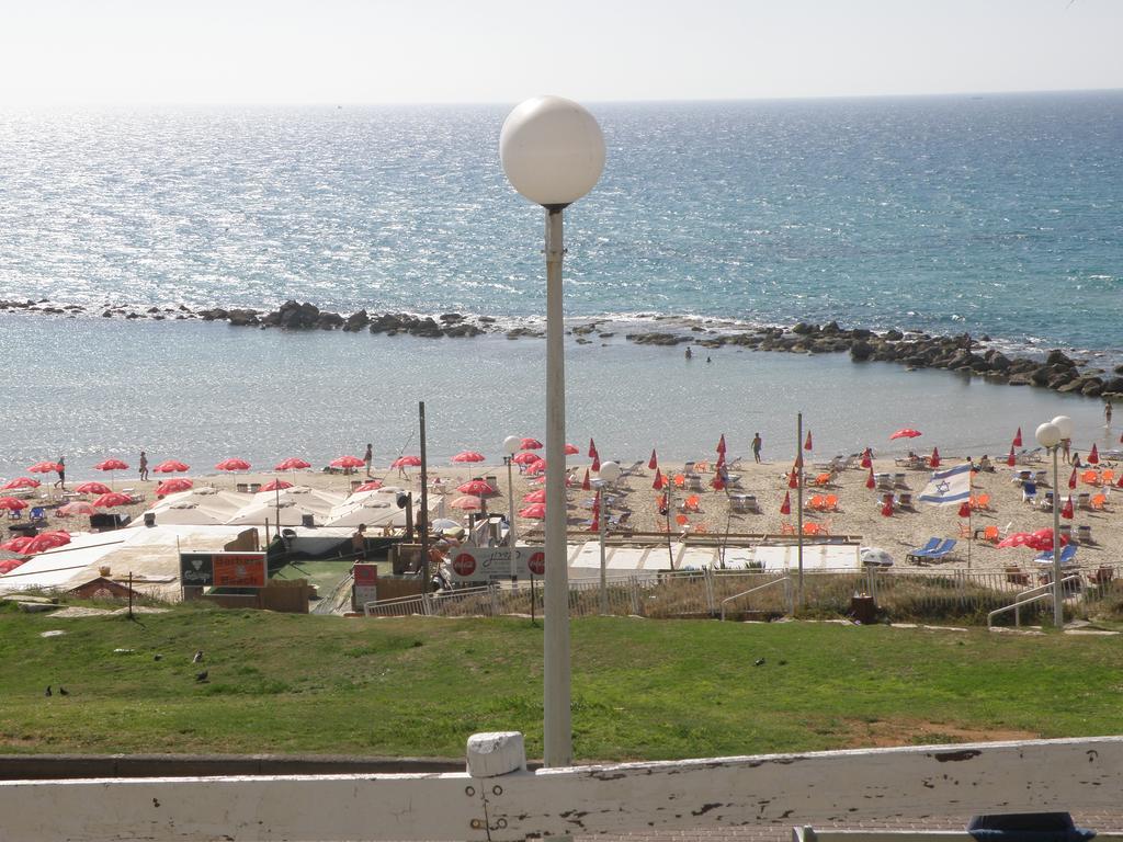 Spat Beach Bat Yam Esterno foto