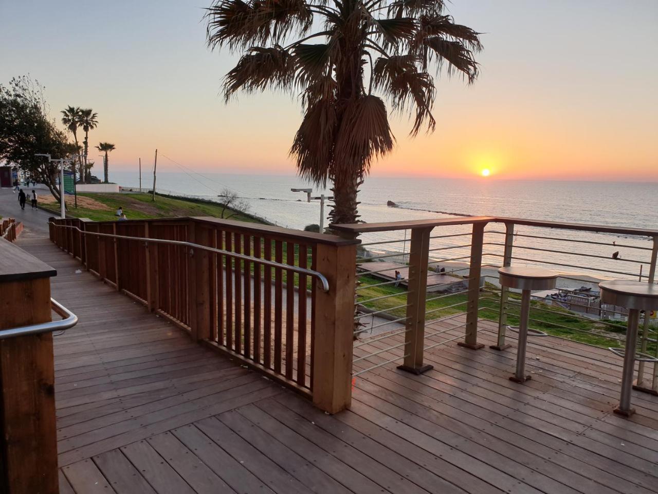 Spat Beach Bat Yam Esterno foto
